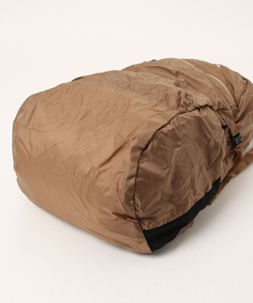 Columbia(コロンビア)の「【Columbia】フォレストパッカブル バックパック20L(バックパック/リュック・レディース・ブラック/オリーブ/キャメル・FREE)」の14枚目の写真
