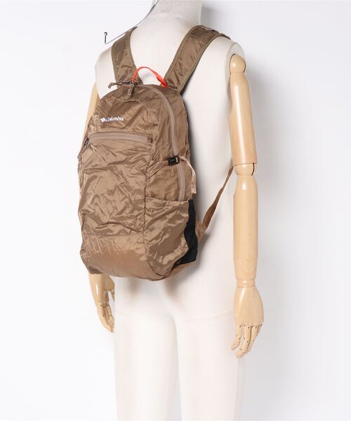 Columbia(コロンビア)の「【Columbia】フォレストパッカブル バックパック20L(バックパック/リュック・レディース・ブラック/オリーブ/キャメル・FREE)」の18枚目の写真