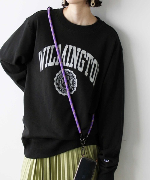 Champion(チャンピオン)の「【新色追加】Champion ロゴトレーナー(スウェット・レディース・ブラック/ライトベージュ/ブラック系その他/オートミール/ベージュ系その他/グレー系その他/チャコールグレー/グレー系その他2/ベージュ系その他2・XX-LARGE/LARGE/X-LARGE/MEDIUM)」の2枚目の写真