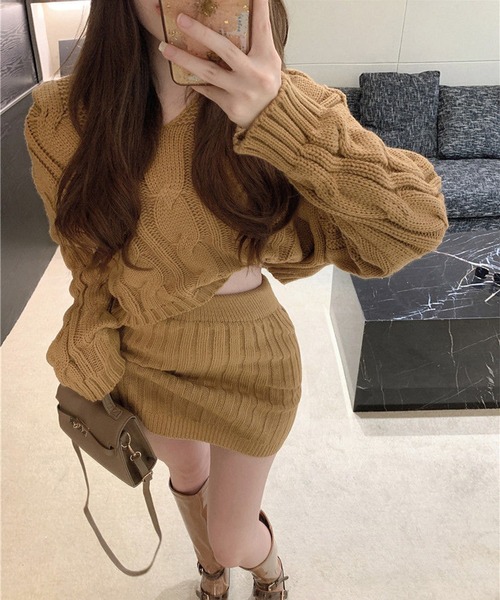 Jasmine Grandiflorum（ジャスミングランディフローラム）の「【Jasmine】ニットパーカートップス＆ニットミニスカートセットアップ (AW) (LV)（ワンピース・レディース・ベージュ/ホワイト/ブラック/グレー/ピンク/モカ/ダークブルー・FREE）」の21枚目の写真