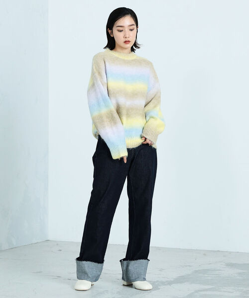 fredy emue（フレディエミュ）の「グラデーションニットプルオーバー（ニット/セーター・レディース・イエロー/ブルー/マルチ・38）」の22枚目の写真