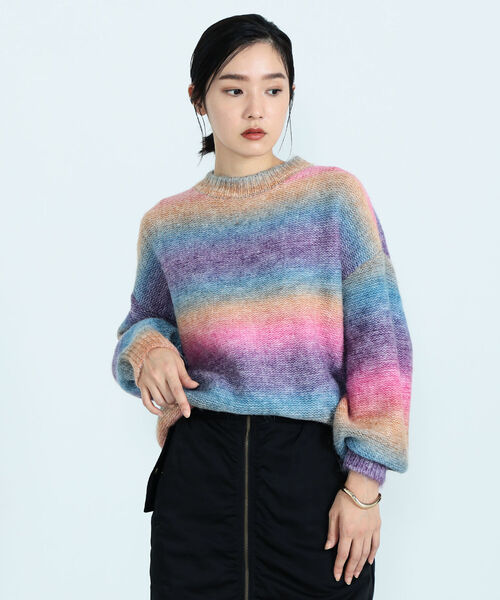 fredy emue（フレディエミュ）の「グラデーションニットプルオーバー（ニット/セーター・レディース・イエロー/ブルー/マルチ・38）」の13枚目の写真