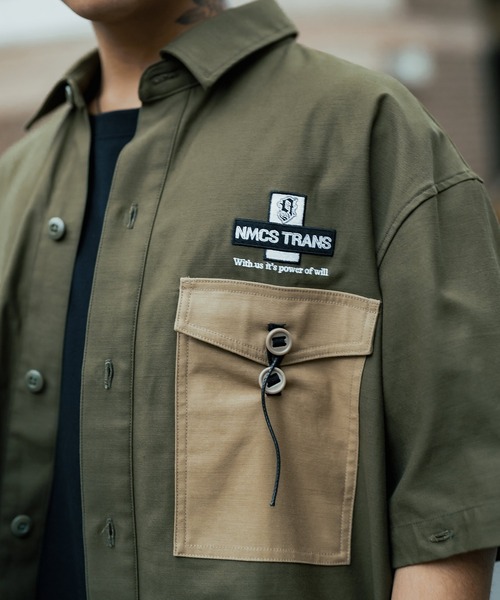 NineMicrophones(ナインマイクロフォンズ)の「ENVELOPE MILITARY SHIRT(シャツ/ブラウス・メンズ・ブラック/カーキ・LARGE/X-LARGE/MEDIUM)」の16枚目の写真