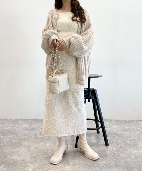 Heather(ヘザー)の「AZATOクルーカーディガン 179545(カーディガン/ボレロ・レディース・ベージュ/ピンク/アイボリー/ブルー/チャコールグレー・FREE)」の8枚目の写真