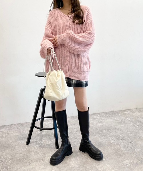 Heather(ヘザー)の「AZATOクルーカーディガン 179545(カーディガン/ボレロ・レディース・ベージュ/ピンク/アイボリー/ブルー/チャコールグレー・FREE)」の22枚目の写真
