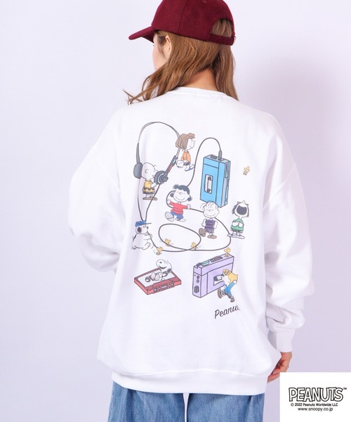 PEANUTS（ピーナッツ）の「PEANUTS スヌーピー 裏起毛 スウェット トレーナー レトロ柄（スウェット・レディース・ホワイト系その他/ベージュ系その他/ホワイト/ベージュ・M/LL/L/S）」の6枚目の写真