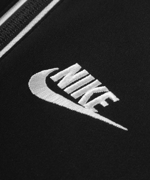NIKE（ナイキ）の「【NIKE/ナイキ】ワンポイント刺繍 スタンドジップ カットソー/スポーツウェア トリビュート/ジャージ（スウェット・メンズ・ブラック・M/L/XL）」の4枚目の写真