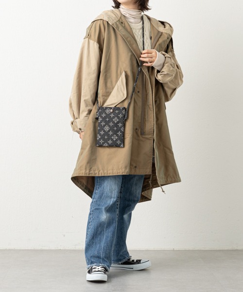 Daily russet（デイリー ラシット）の「デニムジャガード スマートフォンショルダーバッグ（ショルダーバッグ・レディース・ネイビー/グレー/ブラック/グレー系その他・FREE）」の8枚目の写真