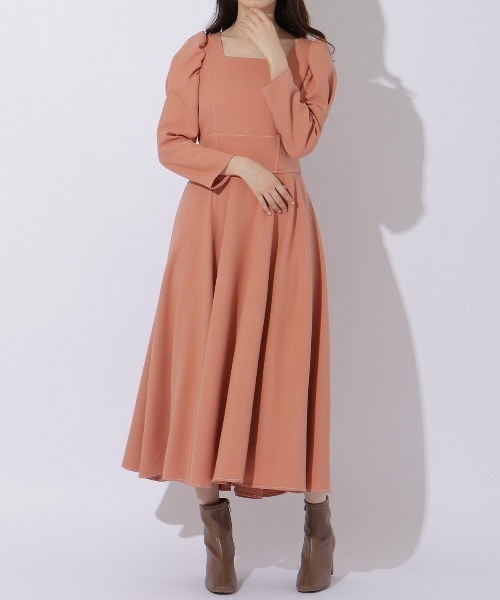 WILLSELECTION（ウィルセレクション）の「スクエアネック