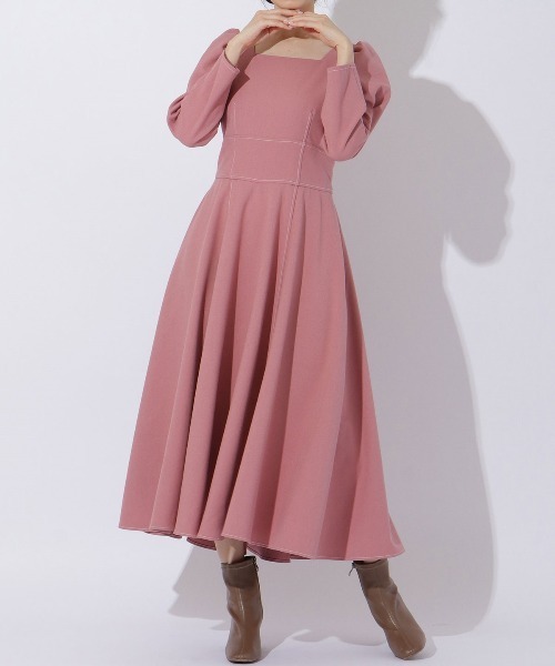 WILLSELECTION（ウィルセレクション）の「スクエアネックフィット