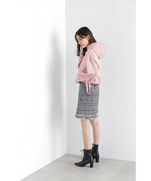 JILL STUART(ジルスチュアート)の「◆エフィーショートスウェットシャツ(パーカー・レディース・ブラック/ピンク・FREE)」の11枚目の写真