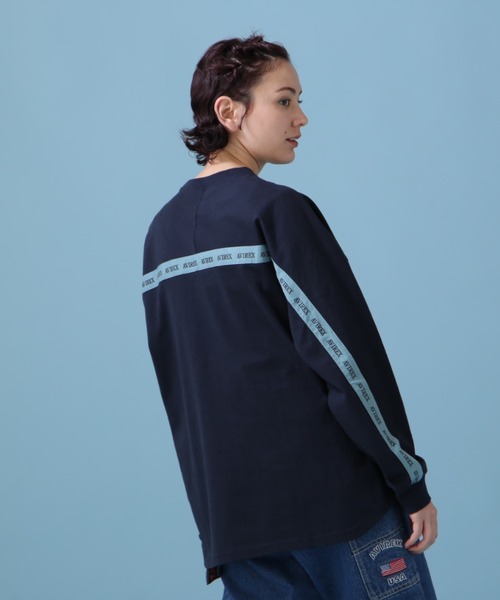 AVIREX(アヴィレックス)の「《WEB&DEPOT限定》BACK LOGO TAPE TOPS/ バックロゴテープ トップス(Tシャツ/カットソー・レディース・オフホワイト/エメラルド/ネイビー・FREE)」の8枚目の写真