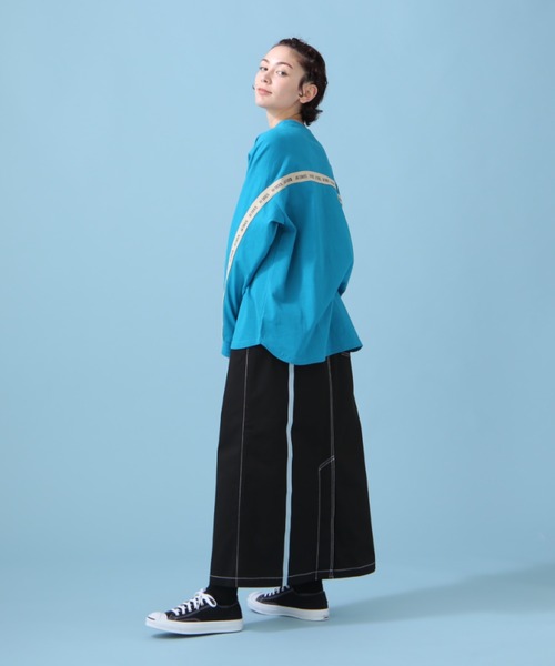 AVIREX(アヴィレックス)の「《WEB&DEPOT限定》BACK LOGO TAPE TOPS/ バックロゴテープ トップス(Tシャツ/カットソー・レディース・オフホワイト/エメラルド/ネイビー・FREE)」の19枚目の写真