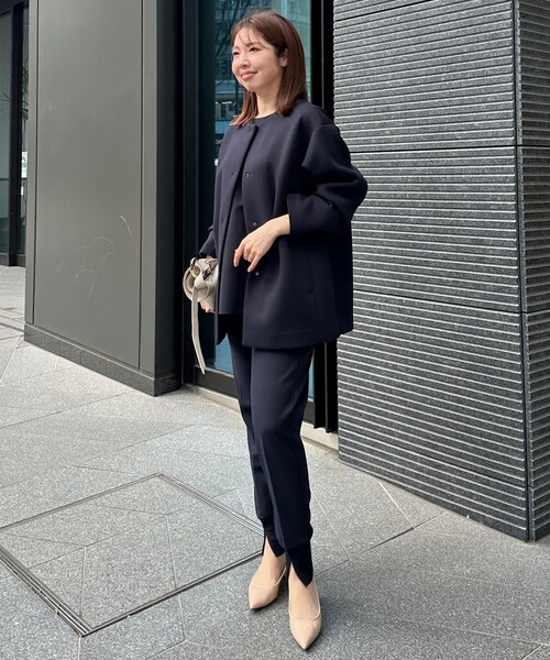 UNFILO（アンフィーロ）の「【洗える/シワになりにくい】ダブルフェイスジャージー　ノーカラー（ノーカラーコート・レディース・アイボリー系/ネイビー系・X-LARGE）」の4枚目の写真