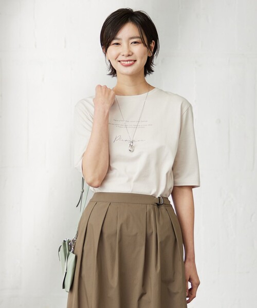J.PRESS(ジェイプレス)の「ロゴ Tシャツ(Tシャツ/カットソー・レディース・ふじ色系/ベージュ系/ダルブルー系/ホワイト系・T13/T15)」の3枚目の写真
