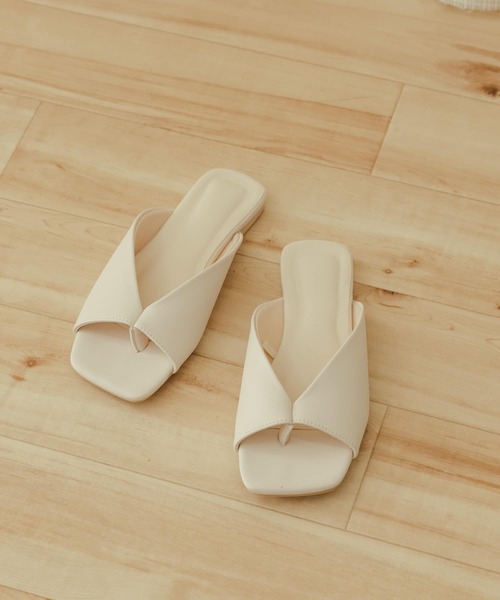 SENSE OF PLACE by URBAN RESEARCH（センスオブプレイスバイアーバンリサーチ）の「カバートングサンダル（サンダル・レディース・ライトベージュ/アイボリー/ブラック・SMALL/LARGE/MEDIUM）」の22枚目の写真