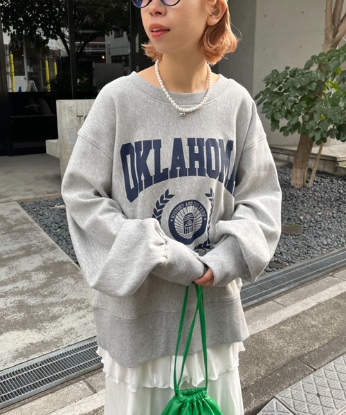 CIAOPANIC(チャオパニック)の「ビッグカレッジロゴスウェット(スウェット・レディース・グレー/オフホワイト/ブルー・FREE)」の21枚目の写真