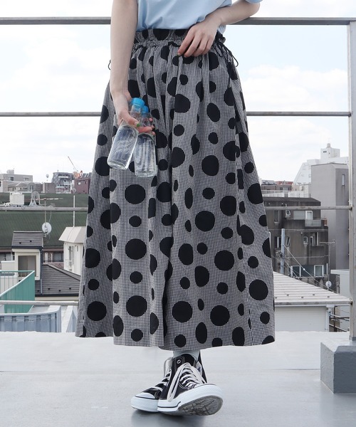bulle de savon（ビュルデサボン）の「gingham×dot プリント スカート