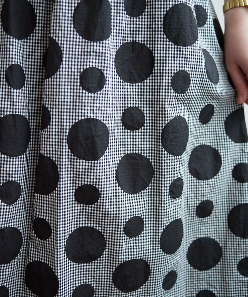 bulle de savon（ビュルデサボン）の「gingham×dot プリント スカート