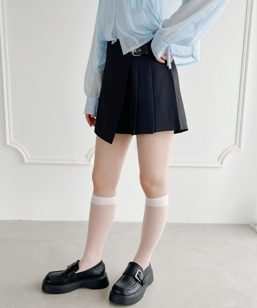 Loueme(ルエム)の「【23S/S】ベルト半プリーツラップショートパンツ(その他パンツ・レディース・アイボリー/ブラック/ピンク・M)」の8枚目の写真