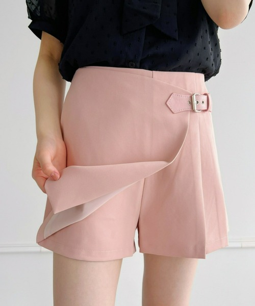 Loueme(ルエム)の「【23S/S】ベルト半プリーツラップショートパンツ(その他パンツ・レディース・アイボリー/ブラック/ピンク・M)」の15枚目の写真