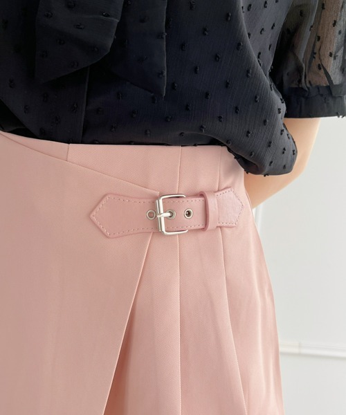 Loueme(ルエム)の「【23S/S】ベルト半プリーツラップショートパンツ(その他パンツ・レディース・アイボリー/ブラック/ピンク・M)」の18枚目の写真