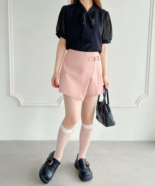 Loueme(ルエム)の「【23S/S】ベルト半プリーツラップショートパンツ(その他パンツ・レディース・アイボリー/ブラック/ピンク・M)」の12枚目の写真