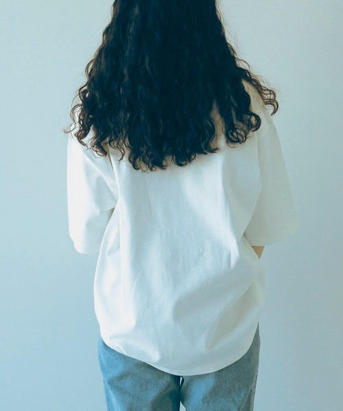 B:MING by BEAMS（ビーミングバイビームス）の「【WEB限定/UNISEX】B:MING by BEAMS / ヘビーウェイト クルーネック ビッグ Tシャツ（Tシャツ/カットソー・メンズ・オフホワイト/ブラック/ブルー系その他/オレンジ/ライトグレー/ブラウン系その他5・MEDIUM/LARGE/X-LARGE）」の21枚目の写真