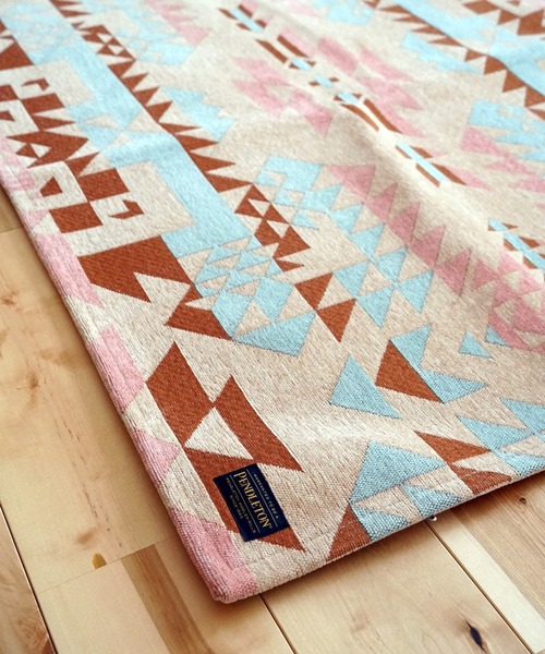 PENDLETON(ペンドルトン)の「PENDLETON/ペンドルトン リビングラグマット MC006/200×167㎝(ラグ/マット・メンズ・ブラウン/ベージュ/ブラック・FREE)」の8枚目の写真