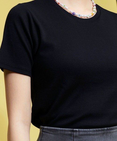 FOREVER 21（フォーエバー トゥエンティーワン）の「【BASIC】シンプルカットTシャツ（Tシャツ/カットソー・レディース・ブラック/グレー/オフホワイト・MEDIUM/SMALL）」の13枚目の写真