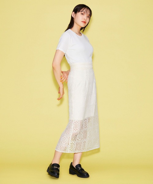 FOREVER 21（フォーエバー トゥエンティーワン）の「【BASIC】シンプルカットTシャツ（Tシャツ/カットソー・レディース・ブラック/グレー/オフホワイト・MEDIUM/SMALL）」の7枚目の写真