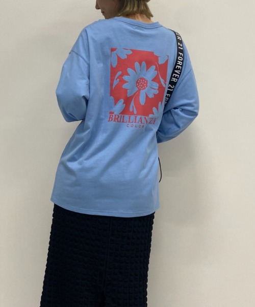 FOREVER 21（フォーエバー トゥエンティーワン）の「BACKプリントロンTEE（Tシャツ/カットソー・レディース・ブルー/グリーン/ブラック/ホワイト・MEDIUM/SMALL）」の4枚目の写真