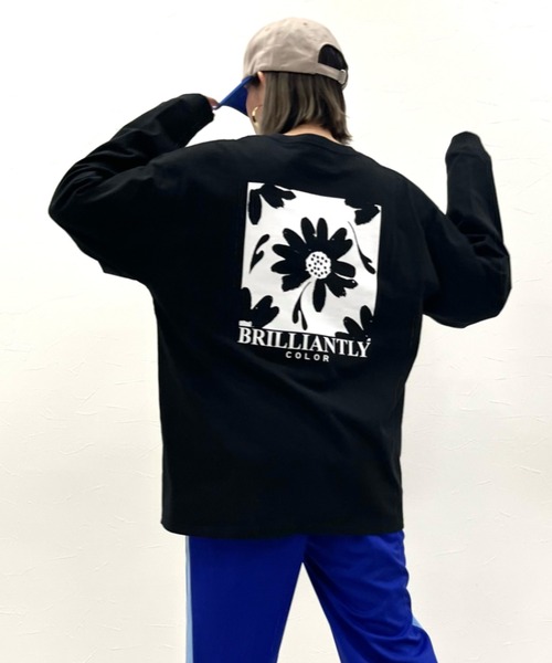 FOREVER 21（フォーエバー トゥエンティーワン）の「BACKプリントロンTEE（Tシャツ/カットソー・レディース・ブルー/グリーン/ブラック/ホワイト・MEDIUM/SMALL）」の2枚目の写真