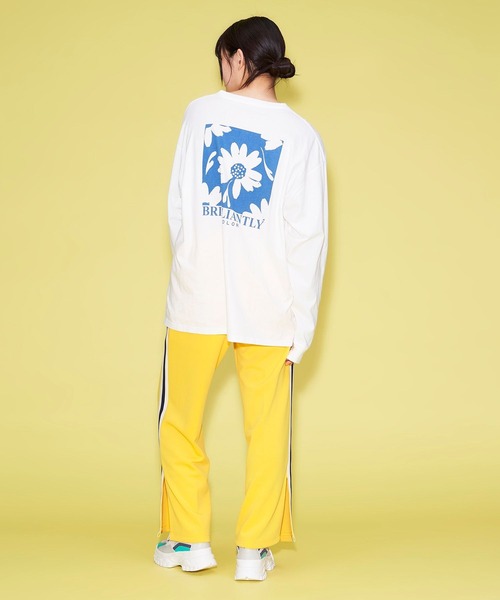 FOREVER 21（フォーエバー トゥエンティーワン）の「BACKプリントロンTEE（Tシャツ/カットソー・レディース・ブルー/グリーン/ブラック/ホワイト・MEDIUM/SMALL）」の5枚目の写真