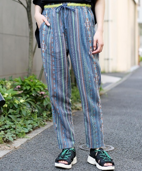 チチカカ(チチカカ)の「アソートリネン混 パンツ(その他パンツ・レディース・カーキ/ネイビー/ベージュ・MEDIUM/LARGE)」の1枚目の写真