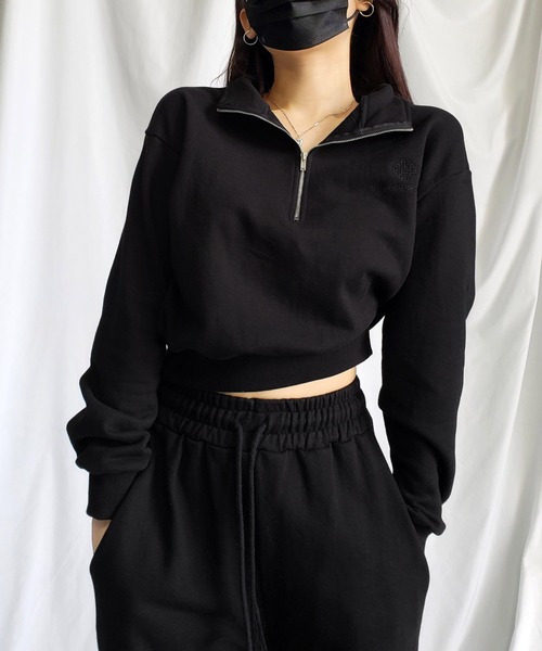 me+em select(ミームセレクト)の「※※【 セットアップ対応 】me+em select mini logo half zip short sweat / ミームセレクトミニロゴ刺繍ハーフジップショートスウェット【 韓国製 】(スウェット・レディース・ブラック/グレー/ピンク/ベージュ・FREE)」の12枚目の写真