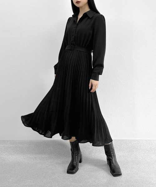 LVEU.（ラブユ.）の「【ZOZOTOWN限定】Pleated shirt one-piece / プリーツシャツワンピース（シャツワンピース・レディース・ブラック・FREE）」の2枚目の写真