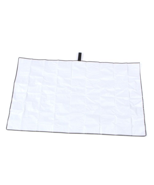 LAKOLE（ラコレ）の「コンパクトレジャーシート / 187425（アウトドアグッズ・レディース・ベージュ/チャコール/アイボリー・FREE）」の9枚目の写真