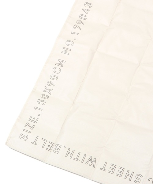 LAKOLE（ラコレ）の「コンパクトレジャーシート / 187425（アウトドアグッズ・レディース・ベージュ/チャコール/アイボリー・FREE）」の16枚目の写真