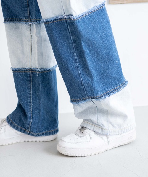 WEGO（ウィゴー）の「WEGO/パッチワークローライズデニムパンツ（デニムパンツ・レディース・インディゴブルー/ブラック・SMALL/MEDIUM）」の4枚目の写真