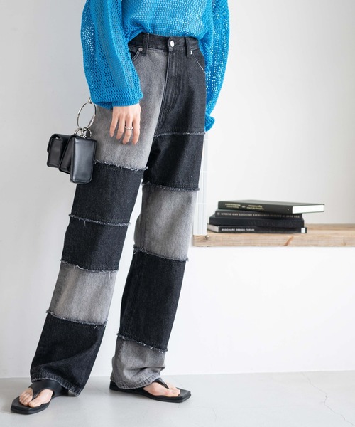 WEGO（ウィゴー）の「WEGO/パッチワークローライズデニムパンツ（デニムパンツ・レディース・インディゴブルー/ブラック・SMALL/MEDIUM）」の6枚目の写真