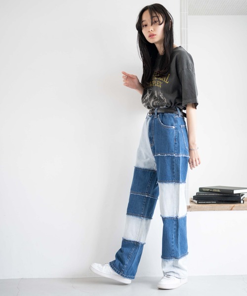 WEGO（ウィゴー）の「WEGO/パッチワークローライズデニムパンツ（デニムパンツ・レディース・インディゴブルー/ブラック・SMALL/MEDIUM）」の20枚目の写真