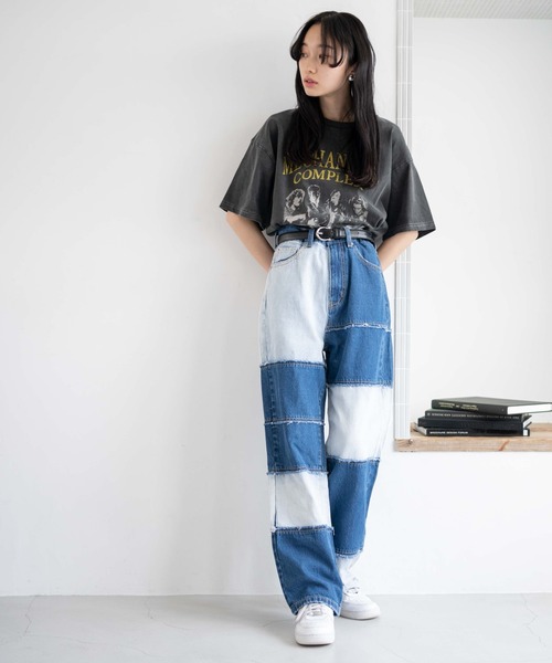 WEGO（ウィゴー）の「WEGO/パッチワークローライズデニムパンツ（デニムパンツ・レディース・インディゴブルー/ブラック・SMALL/MEDIUM）」の18枚目の写真