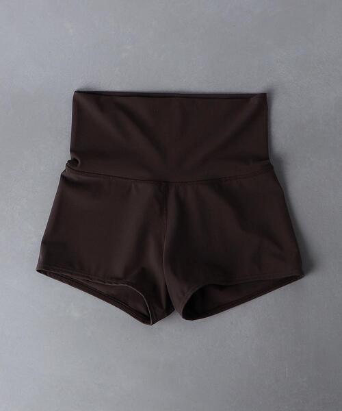 TAARA clothing（タアラクロージング）｜水着一覧 - WEAR