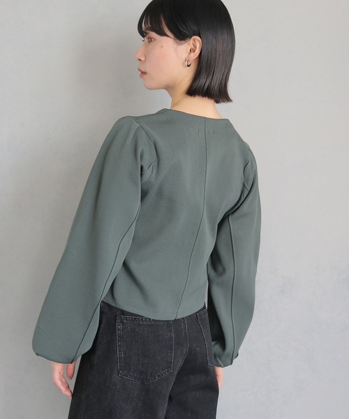 cheriella(シェリエラ)の「【cheriella】WEB限定ジップニットジャケット WEB LIMITED ZIP KNIT JACKET(ノーカラージャケット・レディース・カーキ/ダークグリーン/ブラック・M)」の17枚目の写真