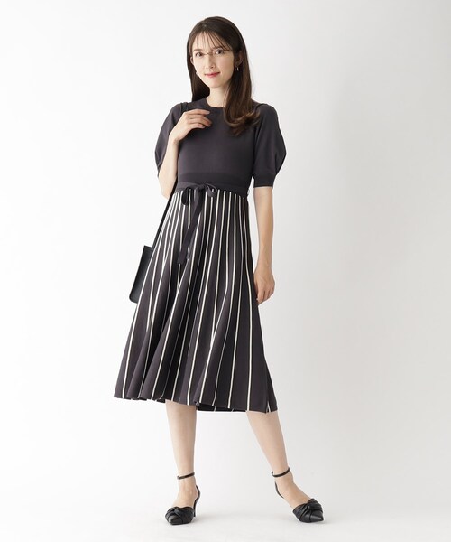 index（インデックス）の「◆配色ストライプニットワンピース【洗濯機洗い可】（ワンピース・レディース・ブルー系4/チャコール/ホワイト系9/ライトグレー系4・36/38/42/40）」の5枚目の写真