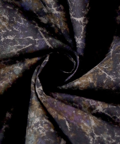 SITRY（シトリー）の「made in japan oversize misty marble balloon sleeve shirt/日本製 オーバーサイズ ドロップショルダー バルーンスリーブ シャツ/柄シャツ（シャツ/ブラウス・メンズ・ブラック/ブルー/グリーン/ワイン・M/L）」の6枚目の写真