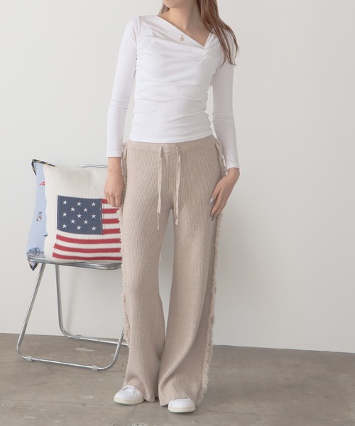 ROOPTOKYO（ループトウキョウ）の「フリンジラインニットパンツ（その他パンツ・レディース・ホワイト/ブラック/ベージュ・FREE）」の5枚目の写真
