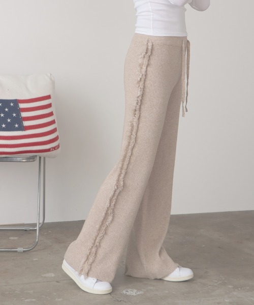 ROOPTOKYO（ループトウキョウ）の「フリンジラインニットパンツ（その他パンツ・レディース・ホワイト/ブラック/ベージュ・FREE）」の11枚目の写真