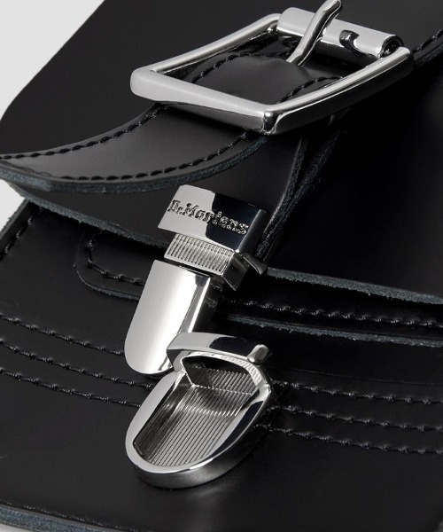 Dr. Martens（ドクターマーチン）の「Dr.Martens/ドクターマーチン/Box Crossbody Bag（ボディバッグ/ウエストポーチ・メンズ・ブラック・F）」の7枚目の写真